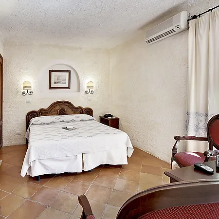 Otel Colonna San Marco 4*